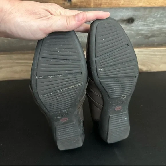 Clarks Womens Slip On Dress Shoes 7.5M Brown Gael Rex Comfort Model Workwear - Picture 8 of 9